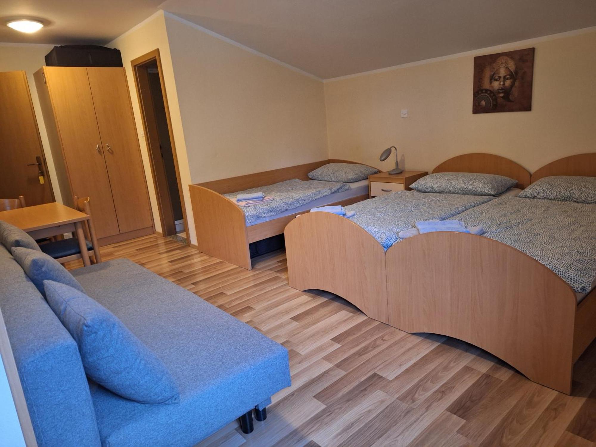 Rooms Pri Lovrizu Кобарід Екстер'єр фото