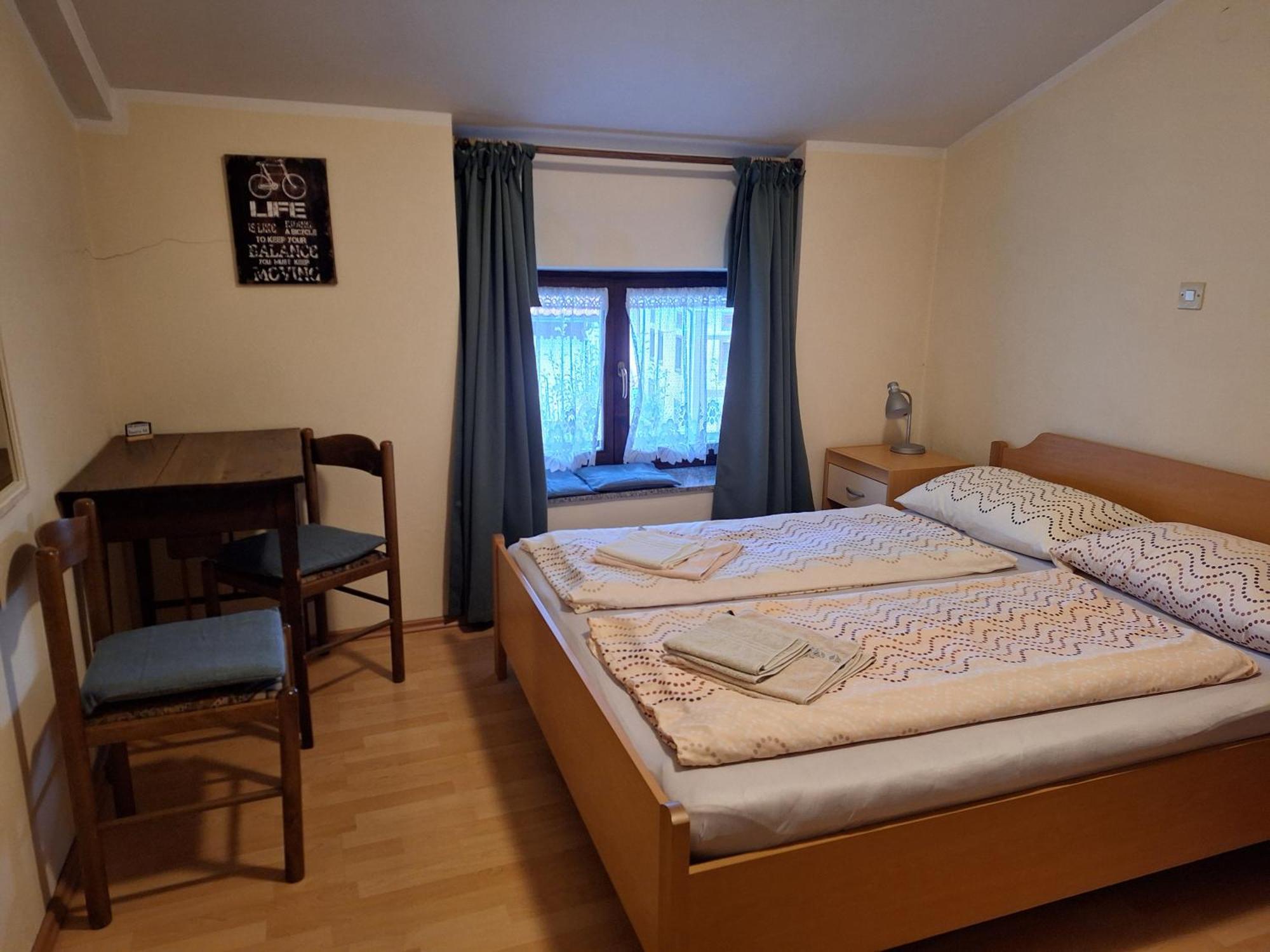 Rooms Pri Lovrizu Кобарід Екстер'єр фото