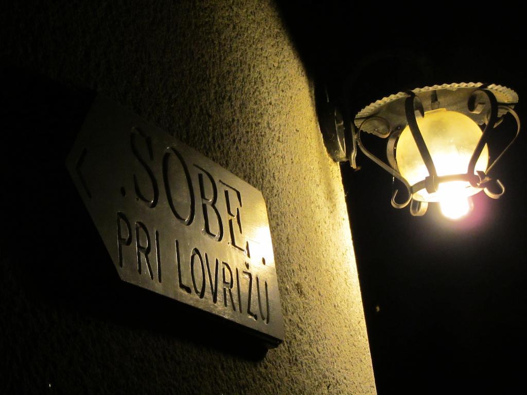 Rooms Pri Lovrizu Кобарід Екстер'єр фото